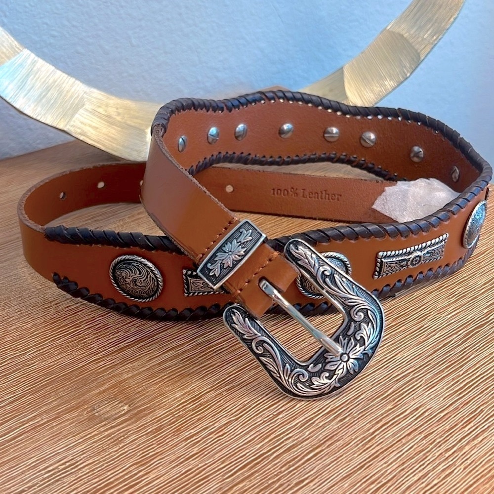 nwt ONE TEASPOON Hitchhiker Studded Western Leather Belt